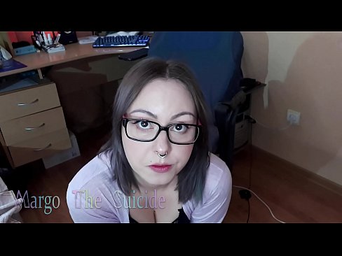 ❤️ Сэксуальная дзяўчына ў акулярах глыбока адсмоктвае фалаімітатар на камеру ❤ Порна на be.porno24-7.ru ❌❤
